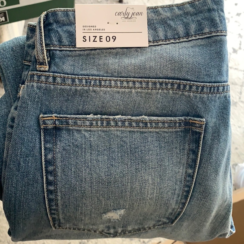 Carly Jean Los Angeles Chrissy jeans cjla